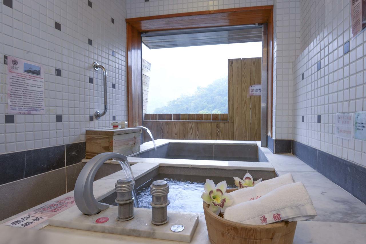 מלון Wulai Town House מראה חיצוני תמונה